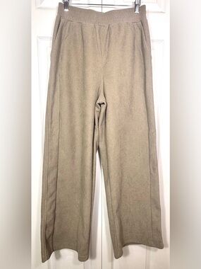 Halara High Waisted soft Ribbed Corduroy Wide Leg Lounge Pants Tan Size M NWOT